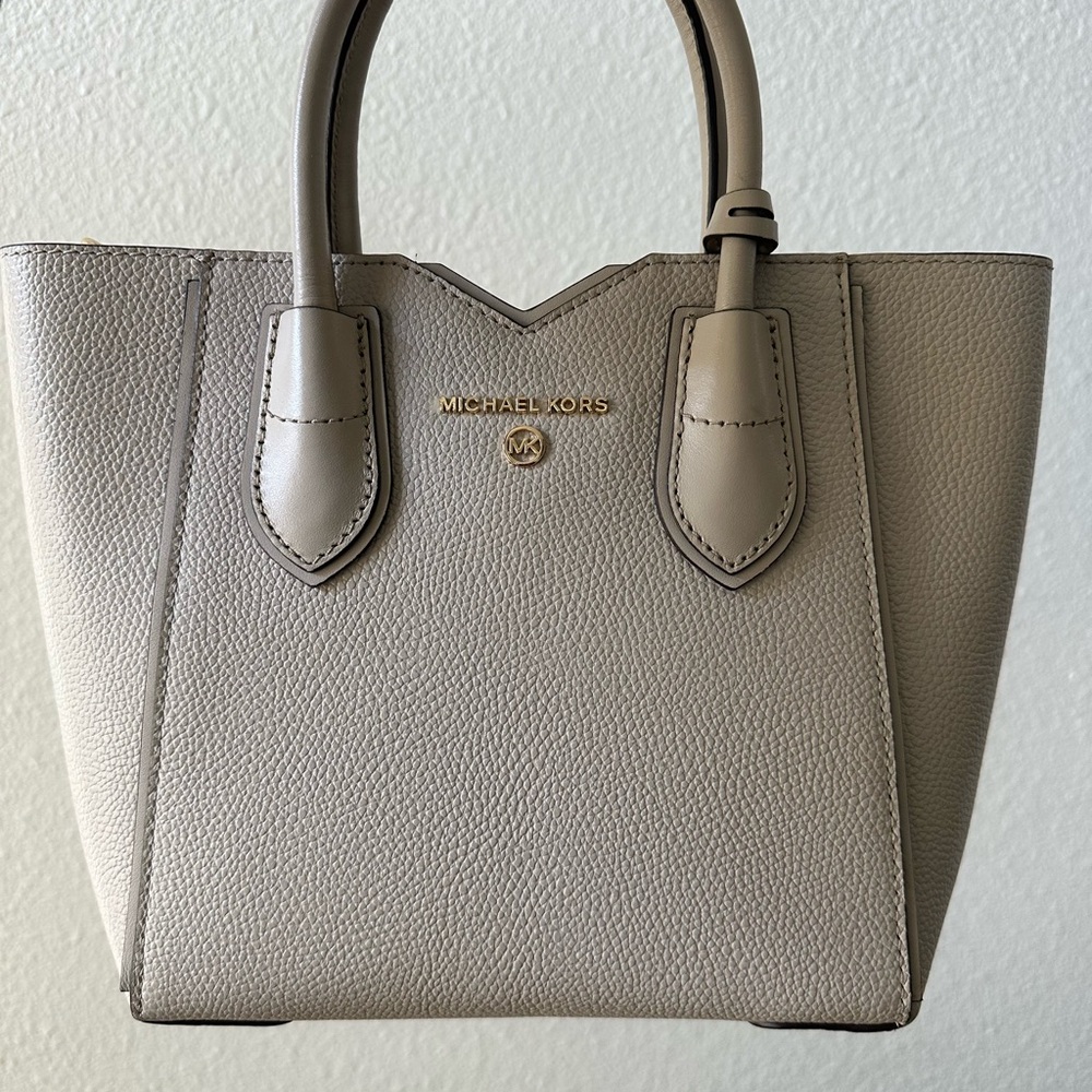 Michael Kors Cream Tote Bag
